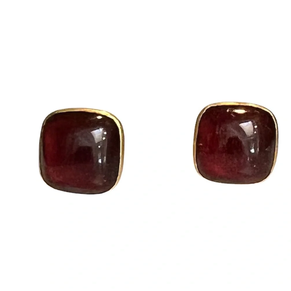 VINTAGE SWANK RED DOMED GOLD TONE CUFFLINKS
